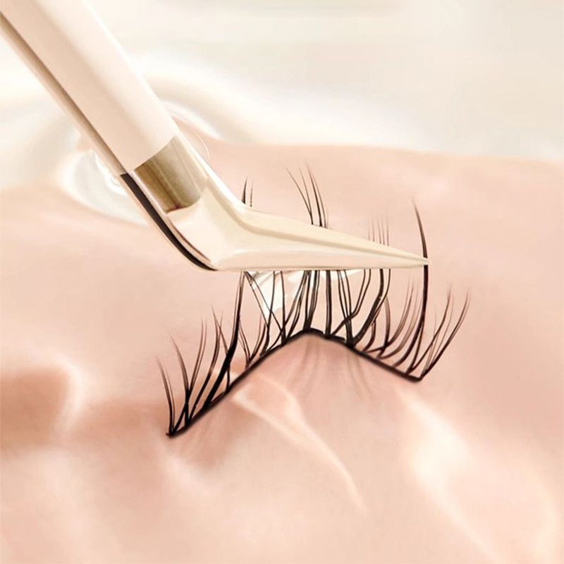 Waterproof Glue-free Realistic False Eyelashes-6